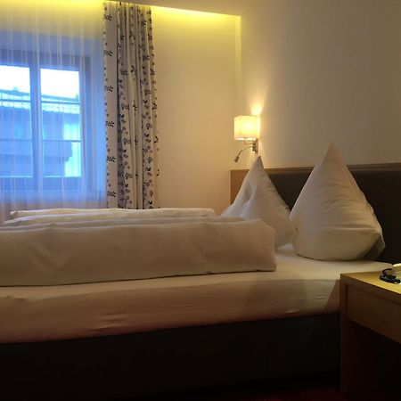 סן אנטון Hotel Angelika מראה חיצוני תמונה